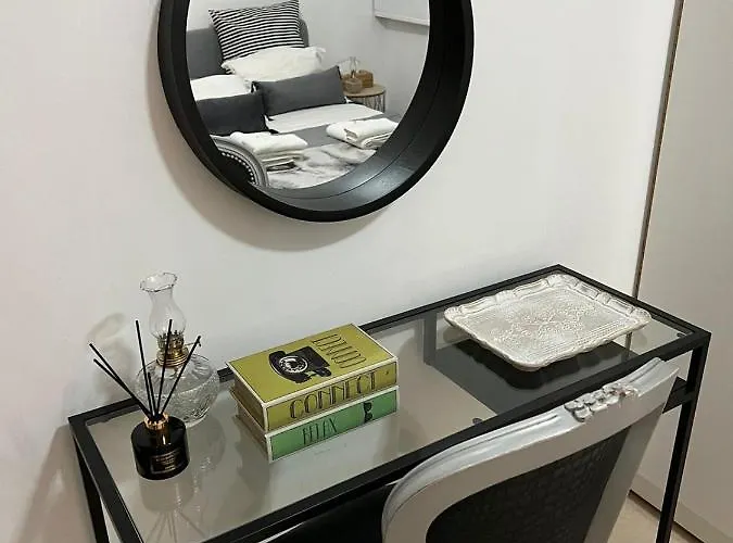 アパート Hestia Downtown ニコシア