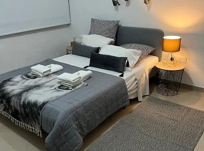 アパート Hestia Downtown